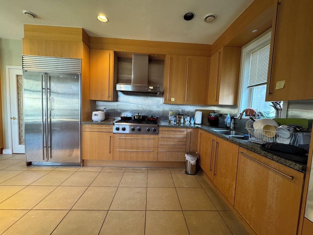 Sunward Coast Westside Homestay