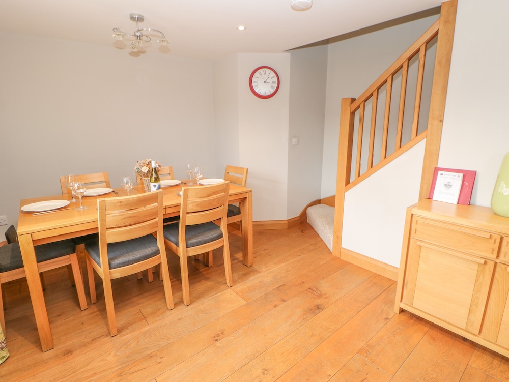 Penrith Vacations - Rose Cottage - Property Image 7