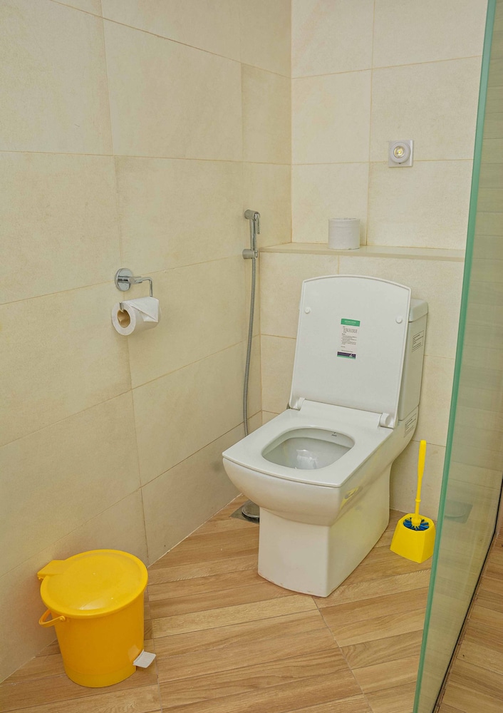 Best Western Jangwani Sea Breeze Hotel