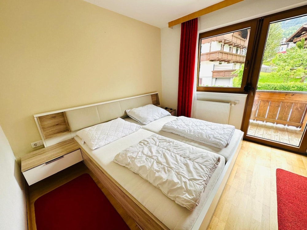 Cosy Apartment in Fugen Near Ski Lift