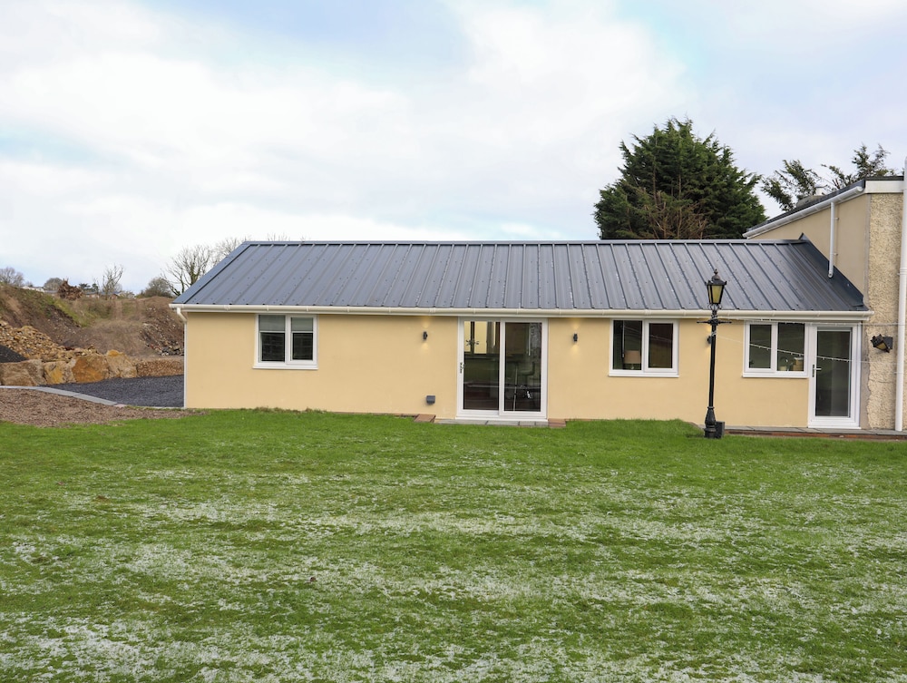 Ynys Uchaf