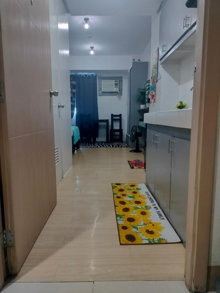 Cozy City View Condo in Quezon City - Your Home Away From Home