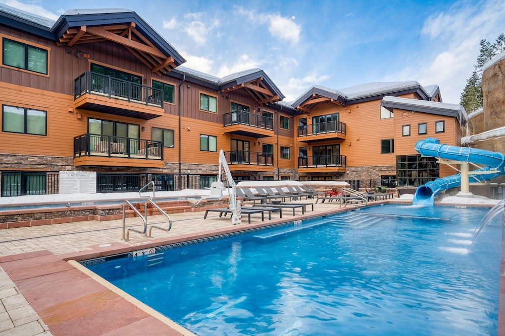 Alpine Oasis Luxury Living Near Vail With Outdoor Oasis Pool and Game Room