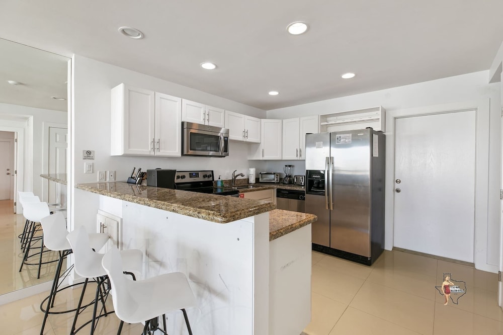 Bahia Mar Solare Resort Condos