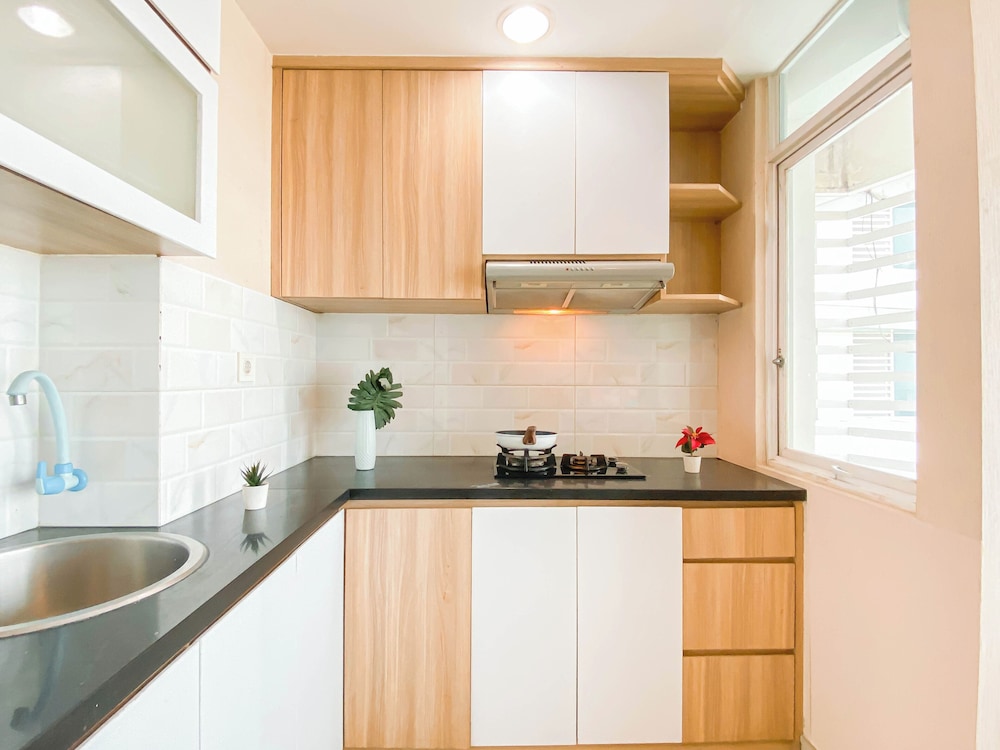 Simple And Homey 2Br At Grand Kamala Lagoon Apartment
