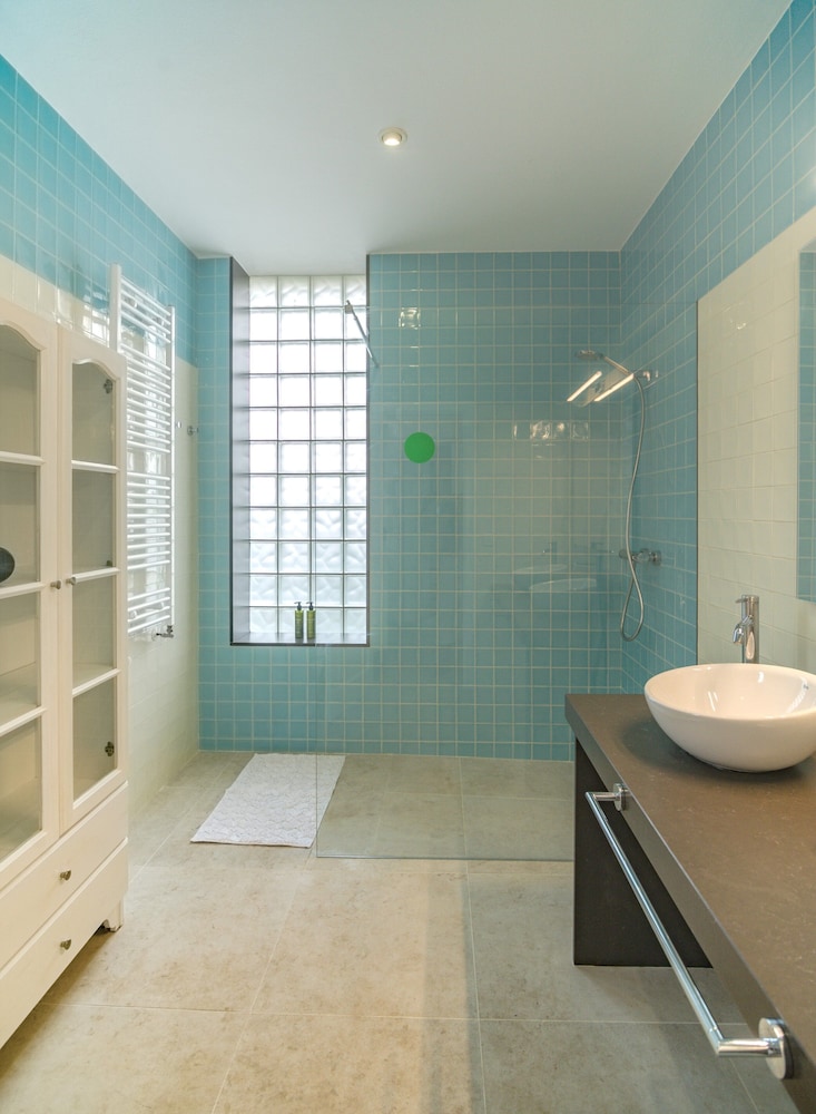 Villa Maricel - Villa With Private Pool. Free Wifi