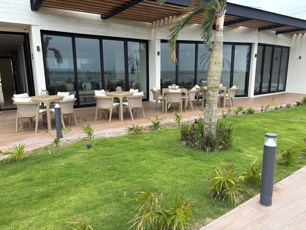 Cozy 1B & 1B Apartment Puerto Morelos With Private Beach