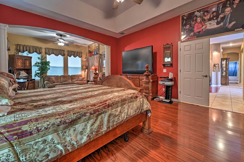 Elegant Valrico Home ~ 15 Mi to Downtown Tampa!, photo 59