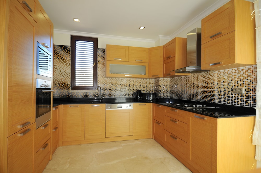 Gold City 3 Bedroom Villa 6 view 5