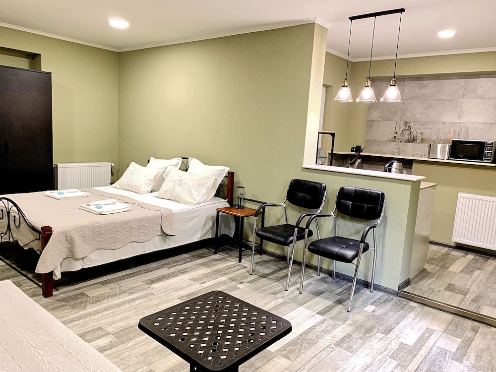Red Fox Guesthouse