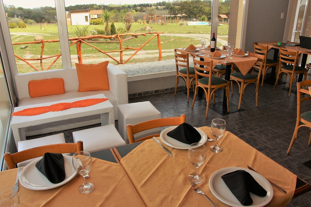 Ruca Haian. Cabañas Spa & Restó. Tandil