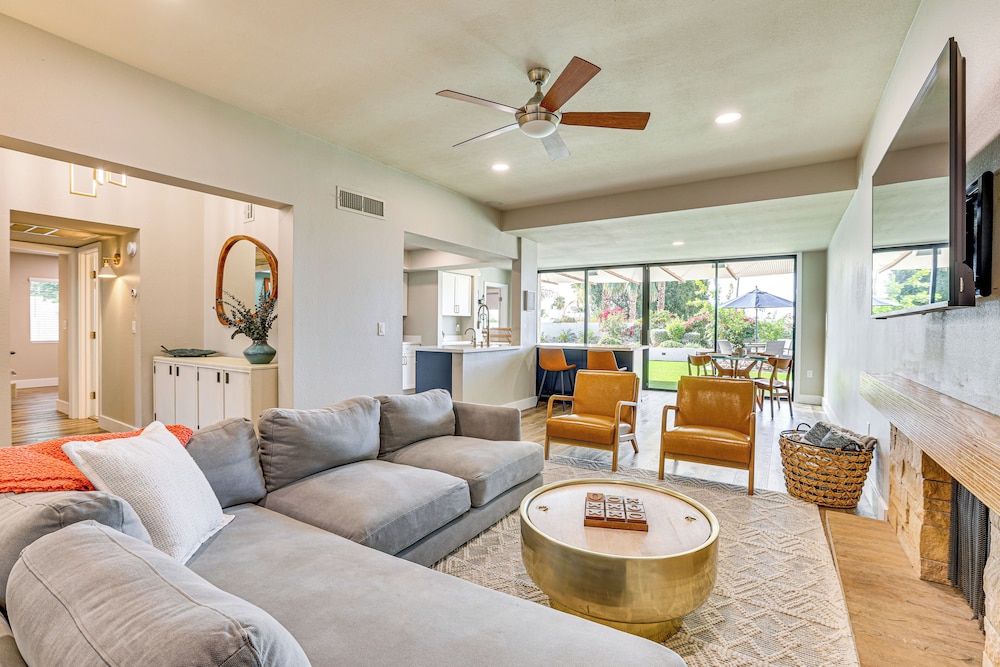 Outdoor Entertainment Space: Home in Scottsdale