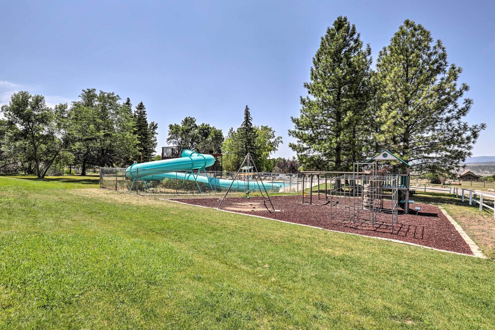 Spacious Resort Cabin in Manti-la Sal Mtns! view 4