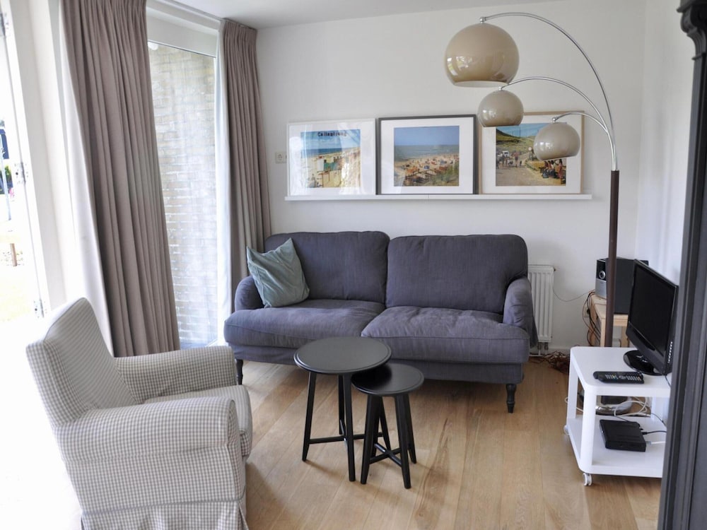 Holiday Home in Callantsoog Near Beach