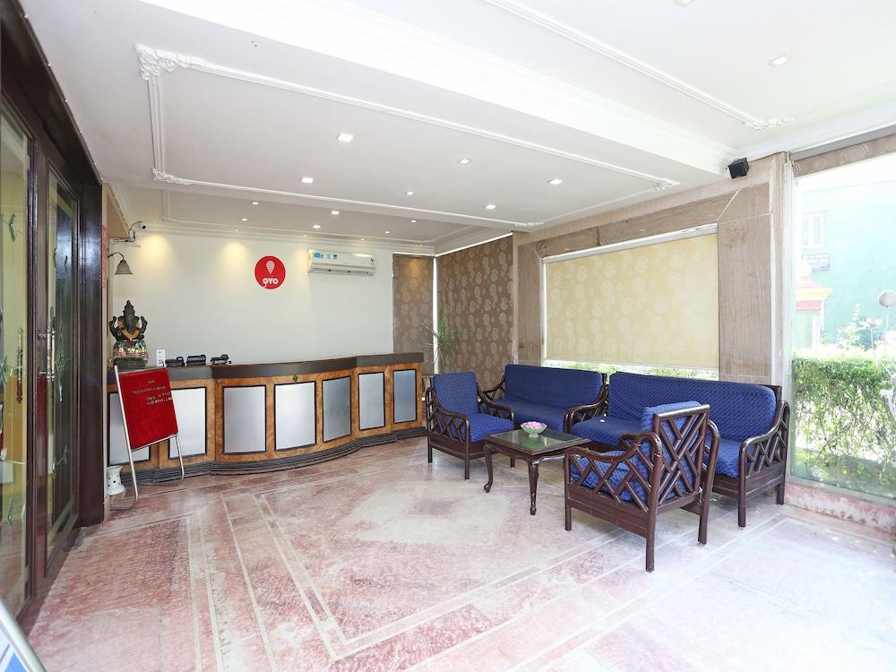 Capital O 1463 Surya Beach Inn