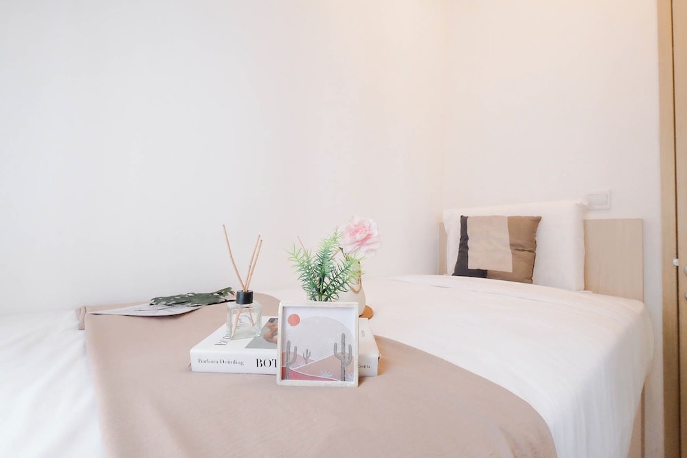 Soft 2Br At Tokyo Riverside Pik 2 Apartment