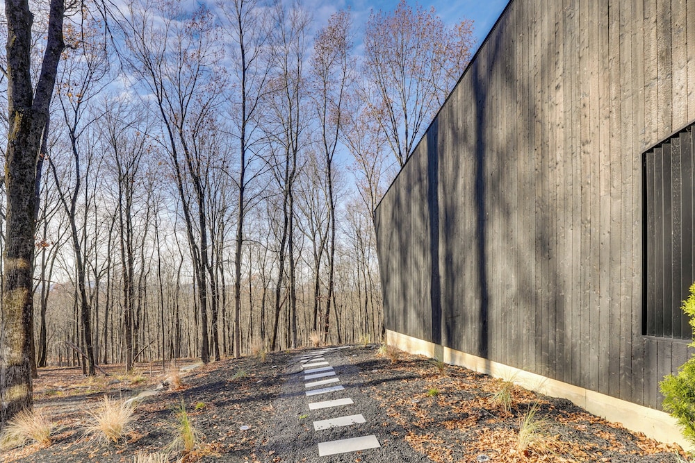 Peaceful Setting: Modern Home in Highland!
