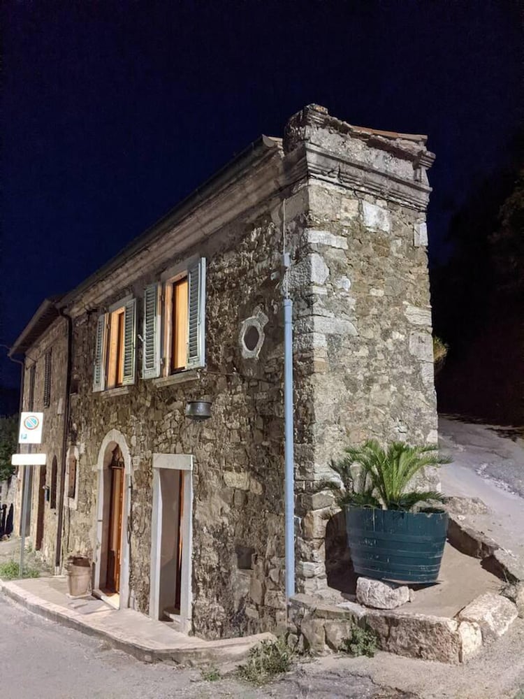 Casa Kantu - one bed House in Montalcino view 5