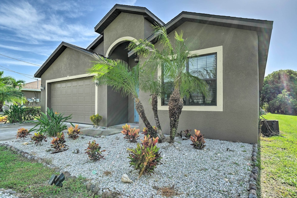Sunny Cape Coral Home w/ Private Pool Lanai - Property Image 15