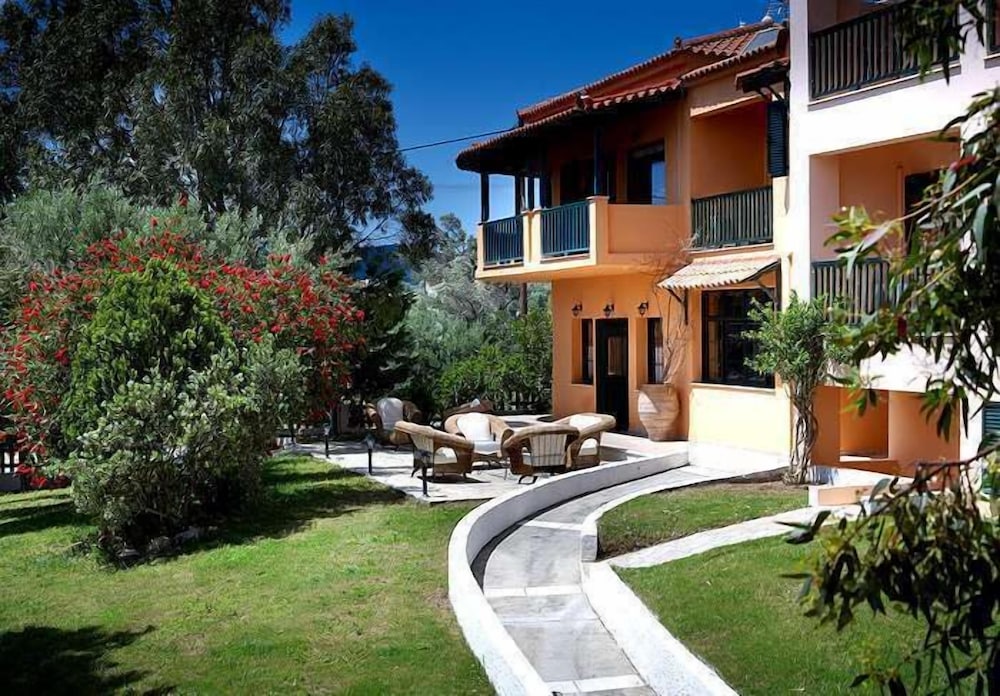 Ledra Samos Hotel
