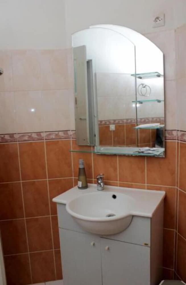 Manaona Guest House