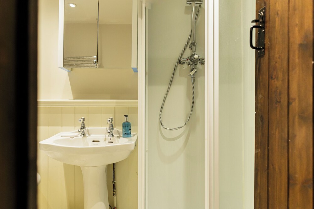 Honeypot Cottage-Lovely Bolthole in Stow