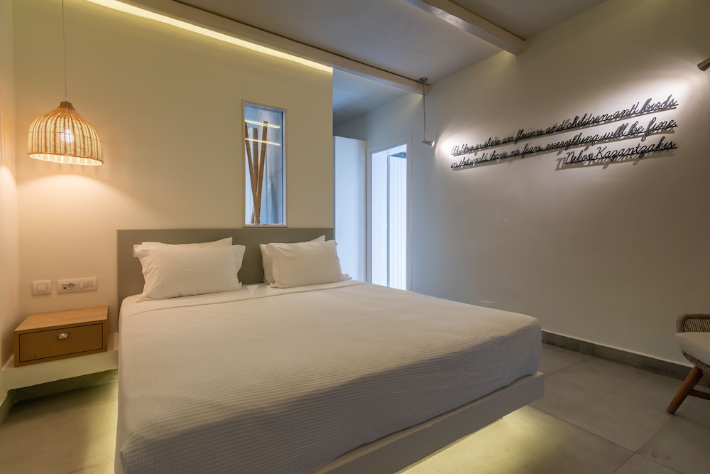 Bellavista Blanc 1BR - w Parking AC Terrace