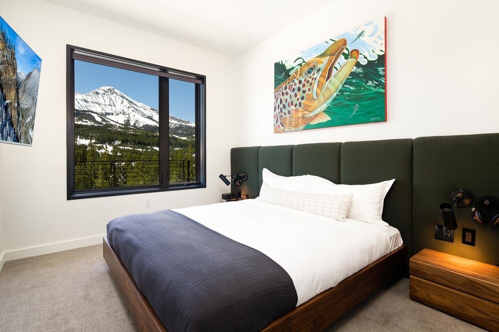 Big Sky Lake Lodge