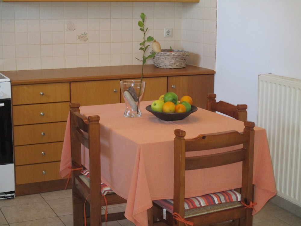Kosta's House