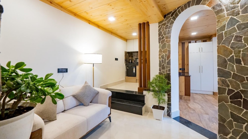 Wisteria Chalet