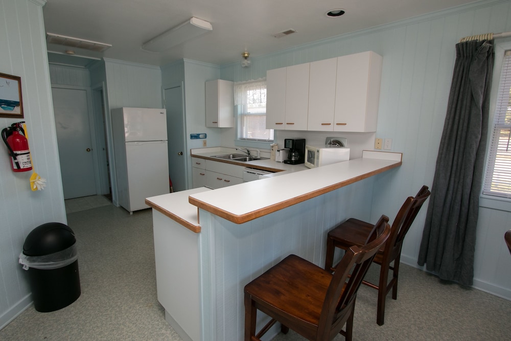 Outer Banks Motel - Village Accommodations