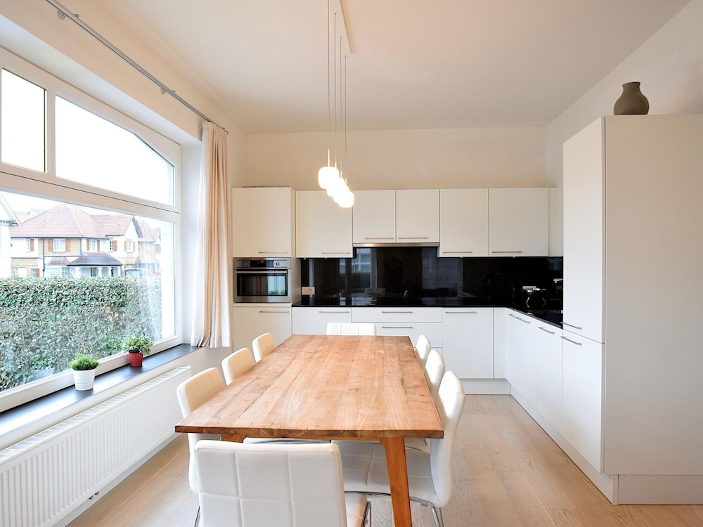 Apartment Near Ostend Beach