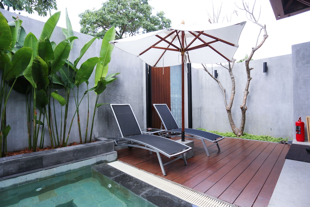 Pavilion Samui Pool Residence