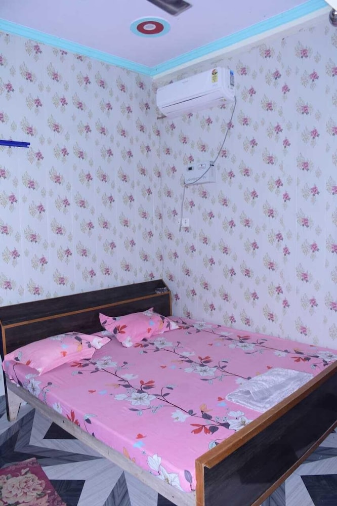 Shivdham Guest House