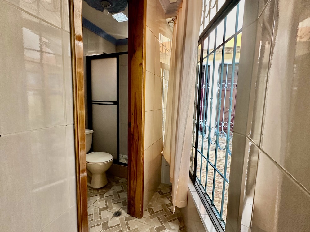 Hostal Taxo Yura