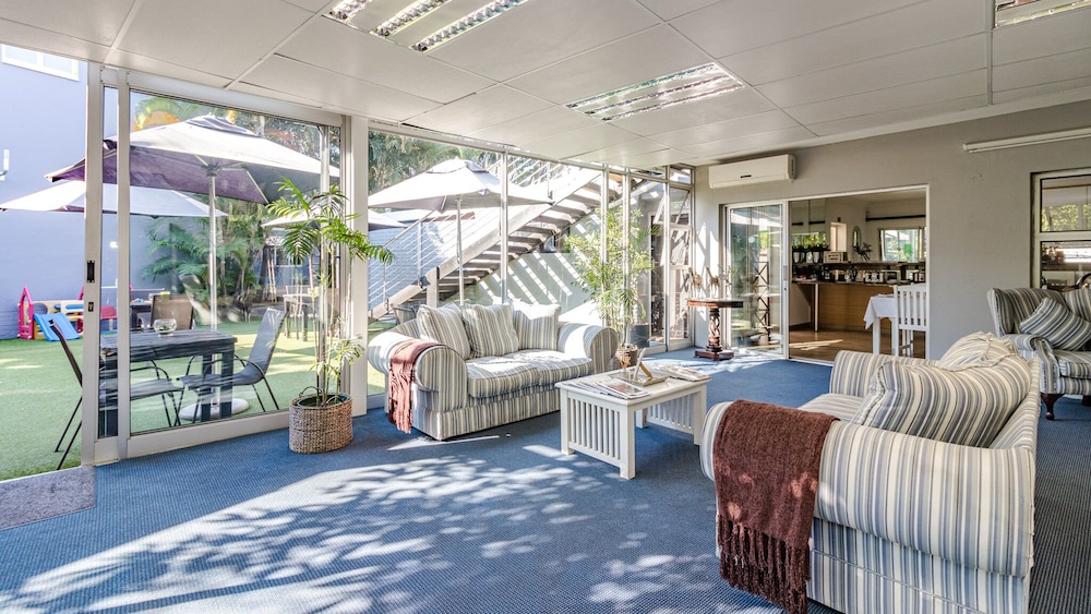 Silver Oaks Boutique Hotel