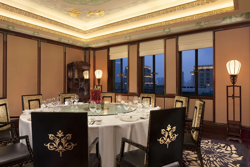 Fairmont Peace Hotel on the Bund 59