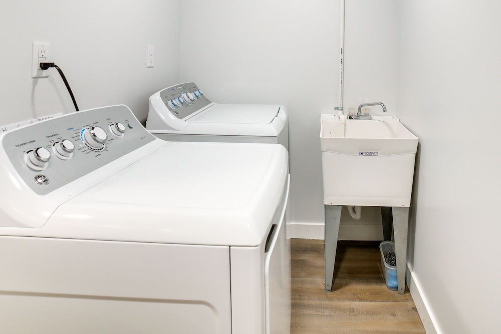 Monroeville Vacation Rental - 2 Mi to Downtown! - Property Image 6