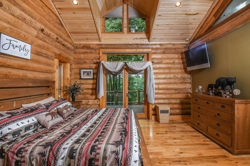 Inn 2 Deep view 3