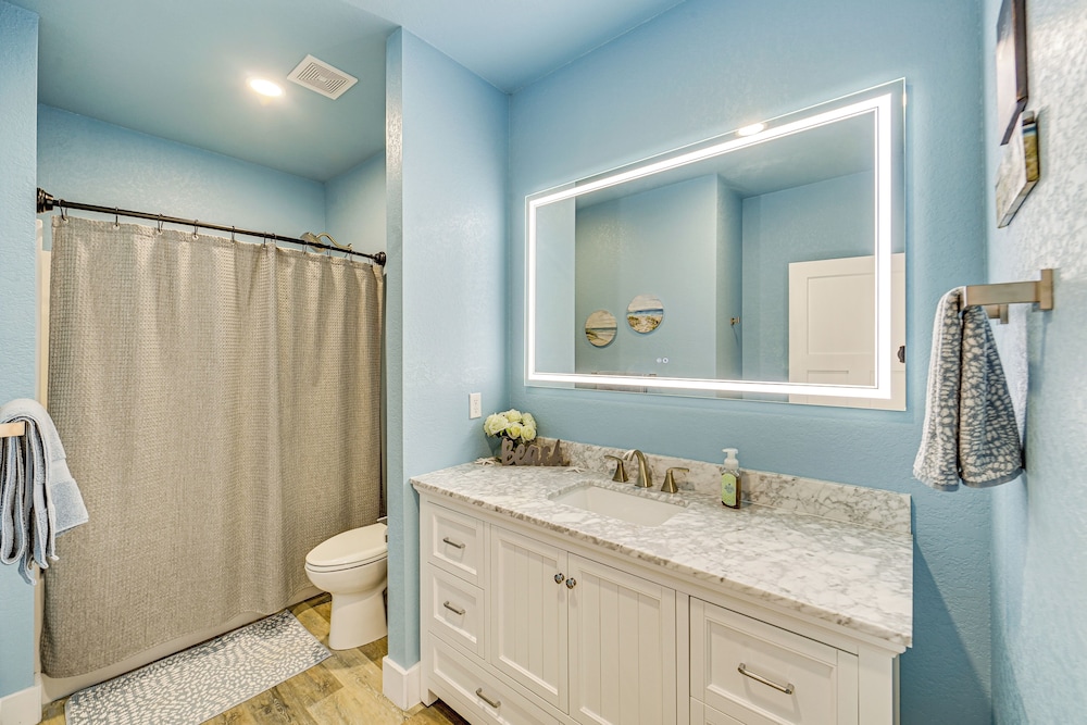 Modern & Spacious Luxe Home in Remote Fort Peck!