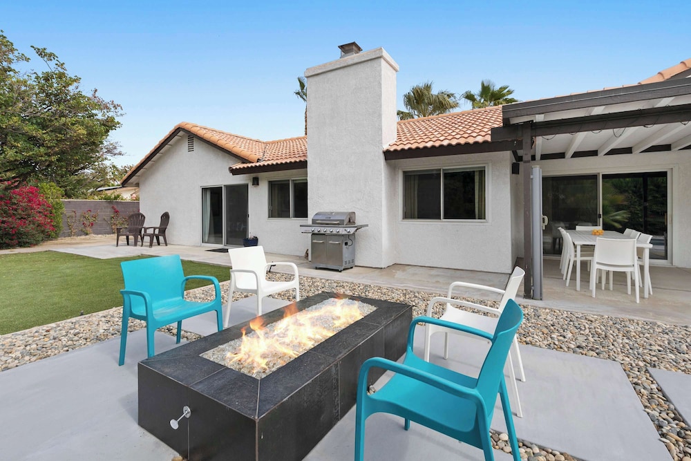 Hacienda Hideaway-3bd Great for Families