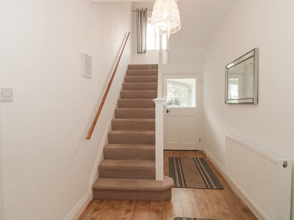 2 Moorlands