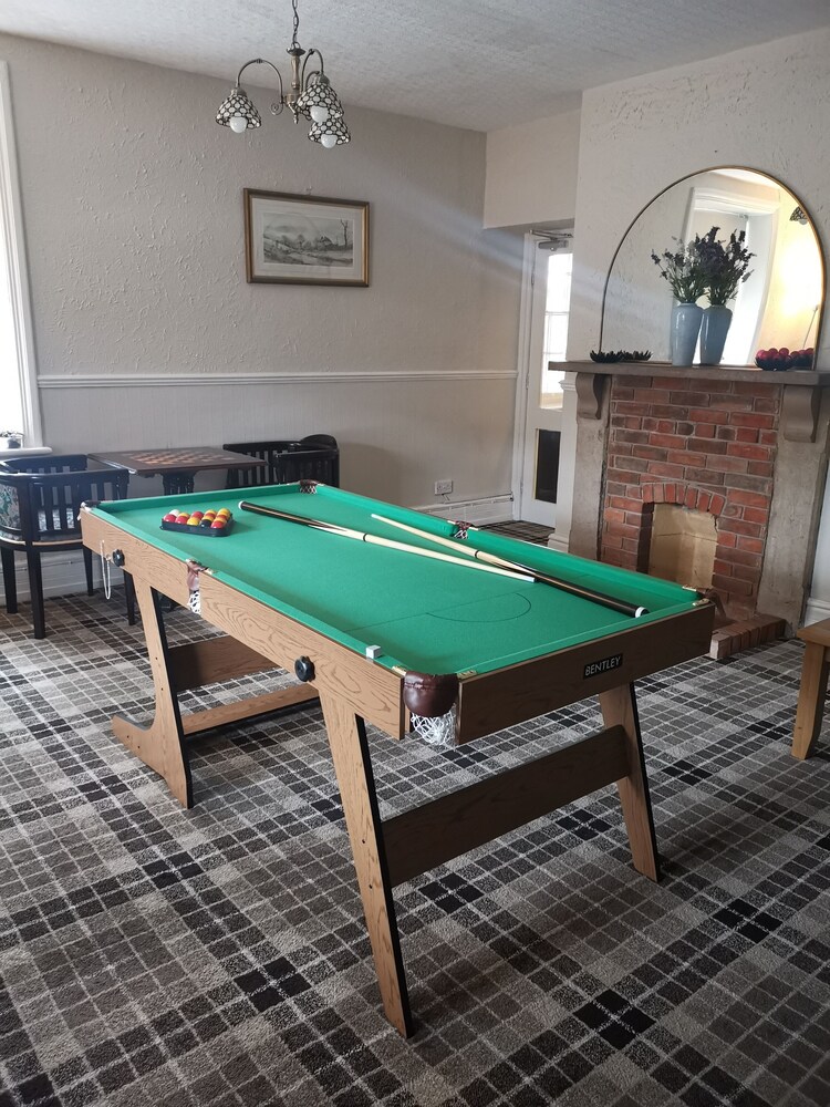 Newton House Hotel
