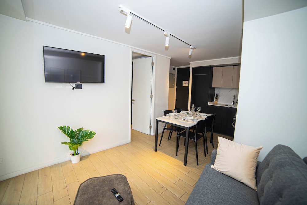 Bucarest Apartments by Andes STR