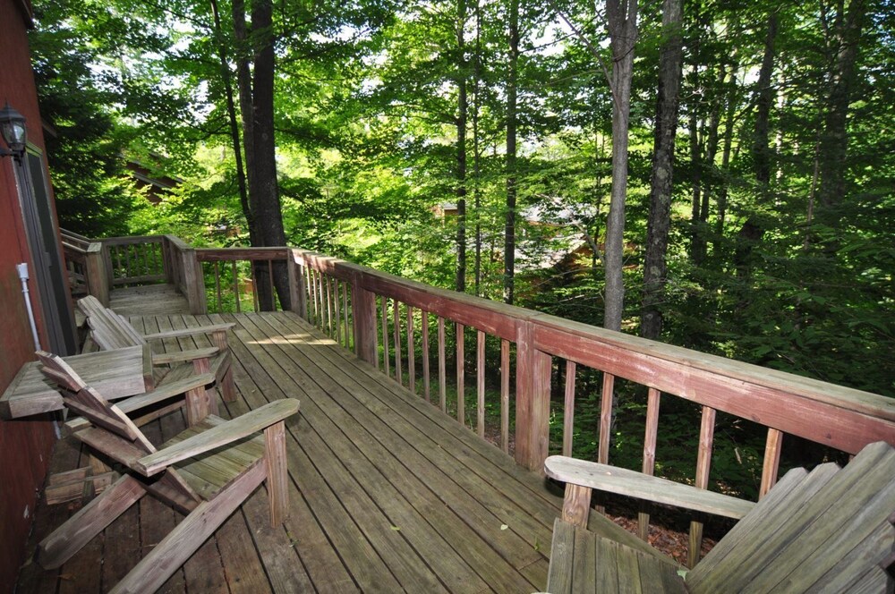 Bear`s Den - Northface view 4