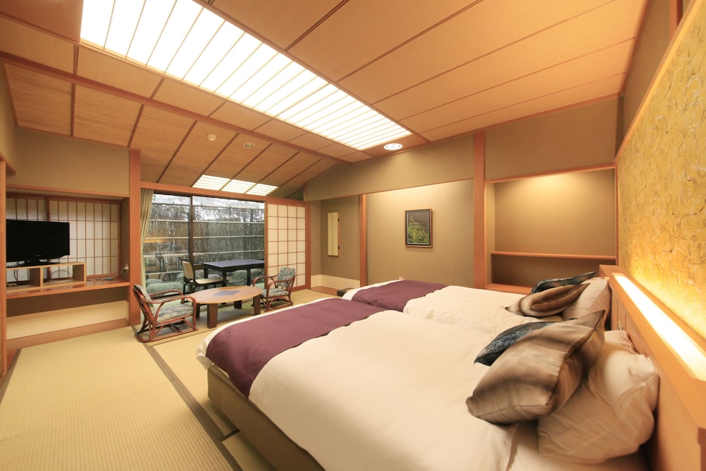 Tsunagi Onsen Shikitei