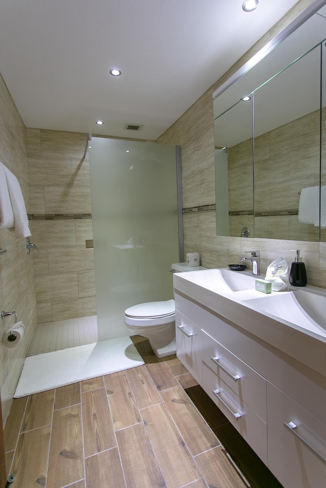 Relaxing Oceanfront Villa in Palmas del Mar Bv228 view 4