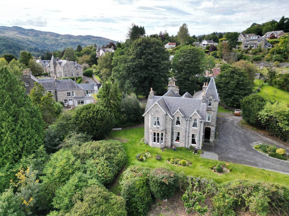 Wellwood Manor Guest House