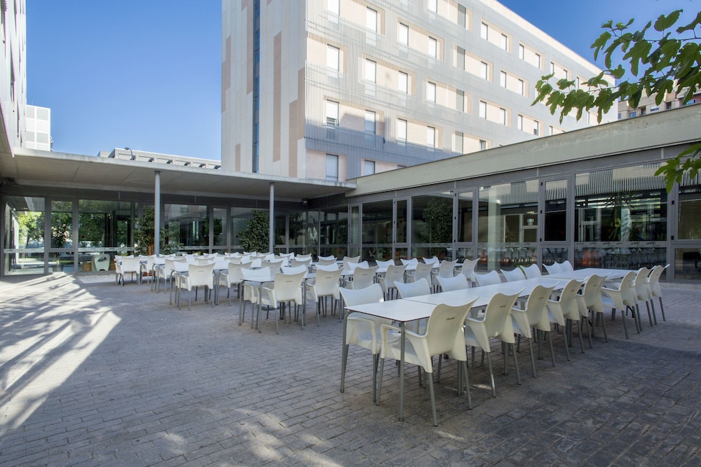 Residencia Universitaria Resa Damià Bonet - Campus Accomodation