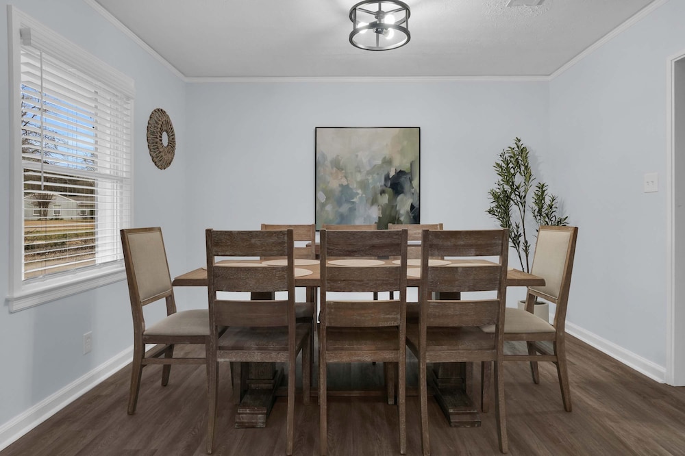 3BR Home Near AFB ASU Riverwalk Downtown